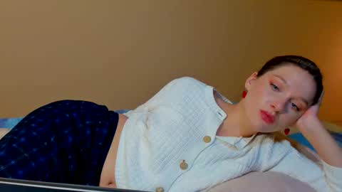 katie online show from October 24, 2025, 2:57 pm