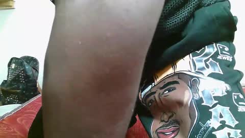 charmzboy online show from October 30, 2025, 11:11 am