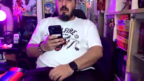 Snapshot of charzilla1134 chatting on February 27, 2026, 12:43 am charzilla1134 online show from February 27, 2026, 12:43 am