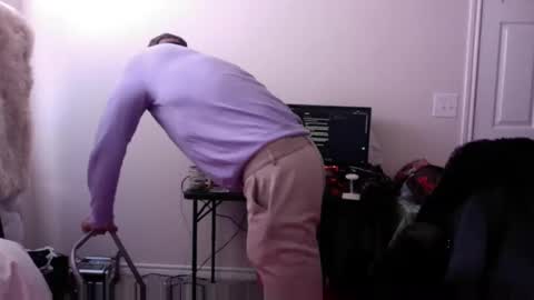 Chase2Attract online show from February 11, 2026, 8:03 pm