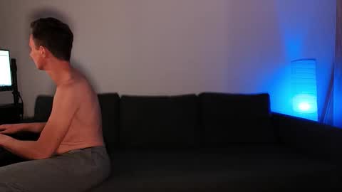 Chasing Rabbit online show from September 23, 2025, 10:24 pm