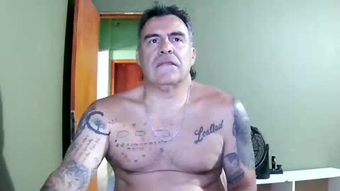 chato012 online show from December 15, 2024, 5:31 pm