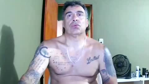 chato012 online show from December 28, 2024, 10:02 pm