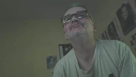 lee online show from September 14, 2025, 3:22 pm