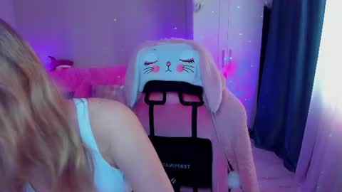 Snapshot of chatur_lady_ chatting on July 12, 2026, 3:08 am Betty online show from July 12, 2026, 3:08 am