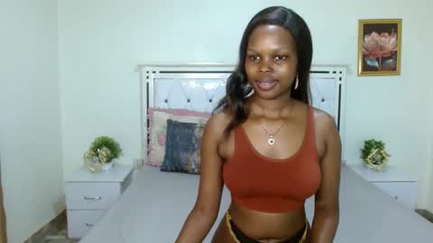 Snapshot of chayenie chatting on October 19, 2025, 5:08 am Cheyenne online show from October 19, 2025, 5:08 am