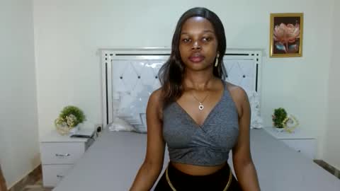 Snapshot of chayenie chatting on October 25, 2025, 5:04 am Cheyenne online show from October 25, 2025, 5:04 am