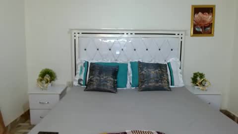 Snapshot of chayenie chatting on November 1, 2025, 5:42 am Cheyenne online show from November 1, 2025, 5:42 am