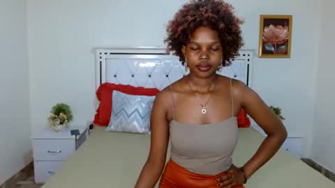 Snapshot of chayenie chatting on November 10, 2025, 5:06 am Cheyenne online show from November 10, 2025, 5:06 am