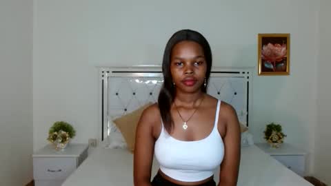 Snapshot of chayenie chatting on November 25, 2025, 5:07 am Cheyenne online show from November 25, 2025, 5:07 am