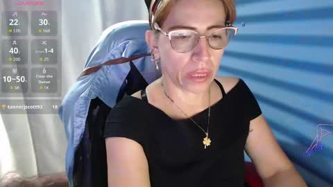 CHAYLA VICTORIA RUIZ  online show from May 17, 2026, 8:49 pm