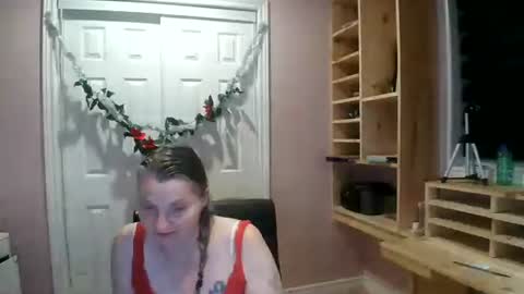 chealsiek online show from November 30, 2025, 3:10 am