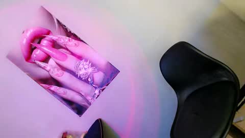 RIVA online show from April 18, 2026, 7:07 pm