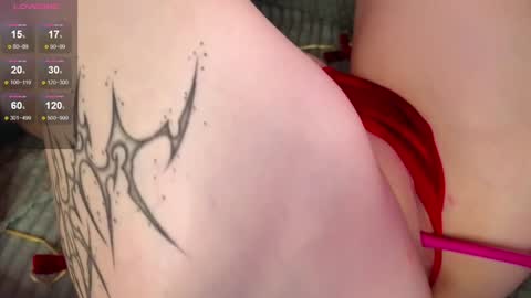 Jenny  please dont forget to thumbs up me  online show from December 20, 2024, 1:11 pm