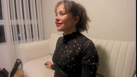 Snapshot of cheek_chic12 chatting on February 22, 2025, 12:05 am Regina Phalange online show from February 22, 2025, 12:05 am
