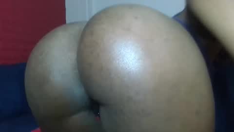 cheeky_charms online show from January 18, 2026, 2:32 pm