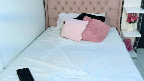 Snapshot of cheerry_moon chatting on March 27, 2026, 8:41 pm cheerry_moon online show from March 27, 2026, 8:41 pm