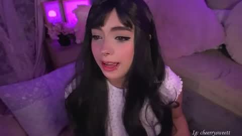 Snapshot of cheerrysweett chatting on May 16, 2026, 2:19 am Baby Cherry online show from May 16, 2026, 2:19 am