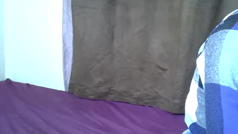 Snapshot of chekyboys_ chatting on July 28, 2026, 3:32 pm chekyboys_ online show from July 28, 2026, 3:32 pm