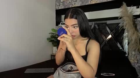   online show from January 15, 2026, 3:33 am