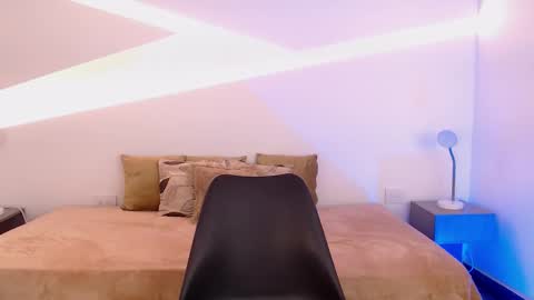 Chelsea  online show from February 4, 2026, 10:58 pm