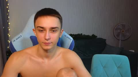 Snapshot of chem1ko chatting on January 29, 2025, 9:44 am LUCASRYANPVT IS OPEN online show from January 29, 2025, 9:44 am