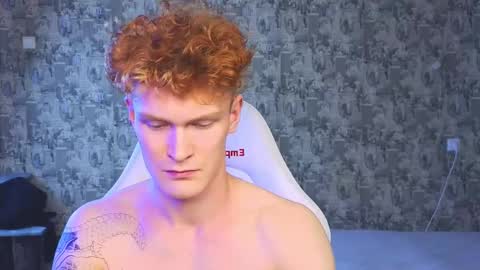 Snapshot of chem1ko chatting on February 22, 2025, 10:18 am LUCASRYANPVT IS OPEN online show from February 22, 2025, 10:18 am