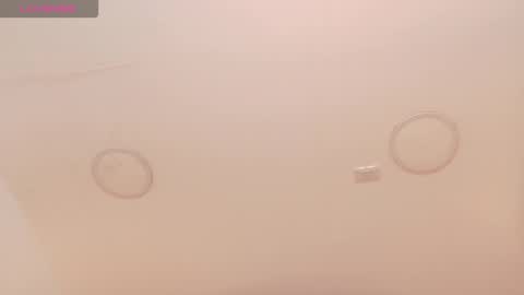   online show from October 28, 2025, 7:38 pm