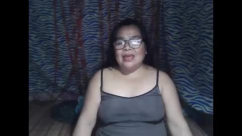 chenita_kits online show from March 2, 2026, 4:03 pm