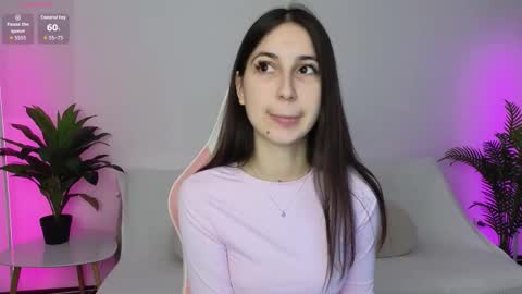 cheradivine online show from January 14, 2026, 9:31 pm