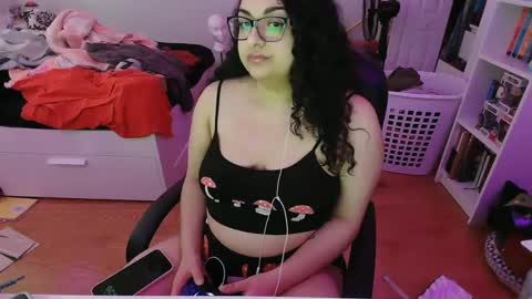 chericheesecake online show from February 27, 2025, 9:25 pm