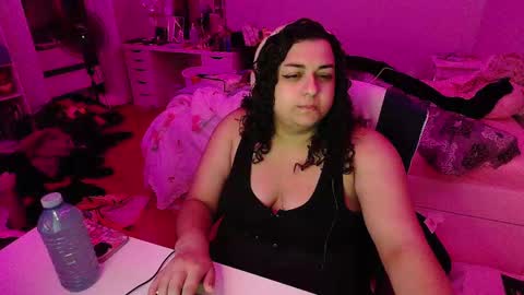 chericheesecake online show from October 25, 2025, 3:36 am