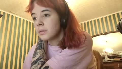 Emely online show from March 4, 2026, 5:41 pm