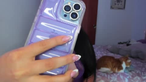 cherries_and_wine_ online show from January 21, 2025, 8:11 pm