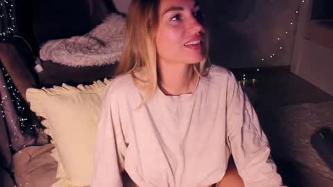 CherryBomb online show from April 20, 2026, 3:20 am