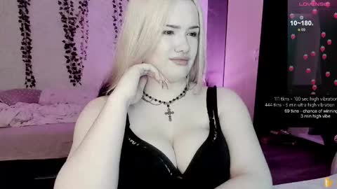 cherry_elfcat online show from March 19, 2026, 2:37 am