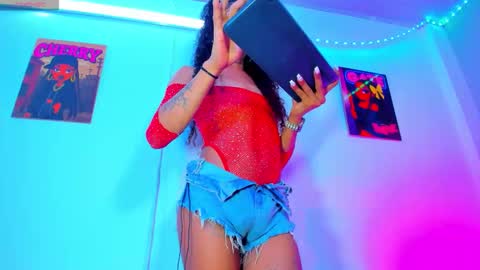 cherry_gate online show from February 13, 2026, 8:05 pm