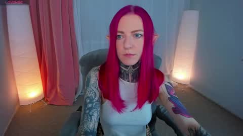 Roxy online show from February 21, 2025, 8:27 pm