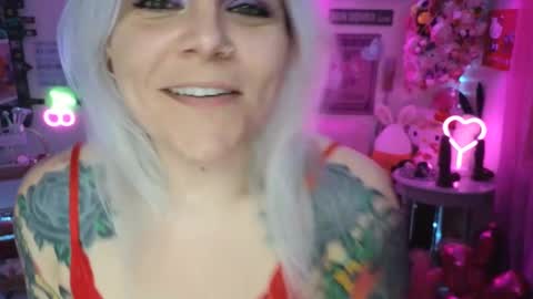 CherryBombBomb online show from February 13, 2025, 7:03 am