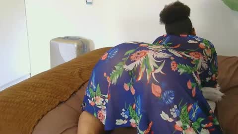 Cherrybabe online show from December 13, 2024, 3:32 pm