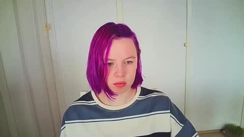 cherrybaby_0 online show from February 9, 2026, 7:45 am