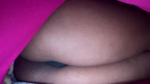 cherryb online show from February 9, 2025, 1:56 pm