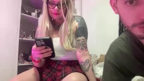 CherryCatCup online show from April 10, 2026, 6:18 am