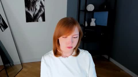 cherrycrushlove online show from March 28, 2026, 5:29 am