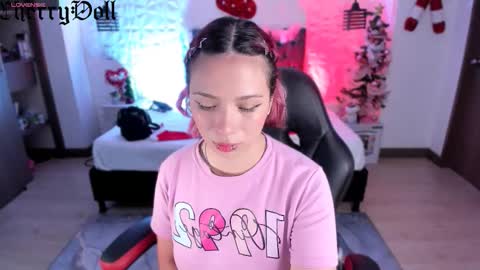 Morfy online show from December 21, 2025, 12:45 pm