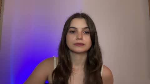 Lina online show from May 23, 2026, 6:12 pm