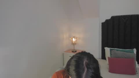 Cherry online show from September 29, 2025, 11:48 am