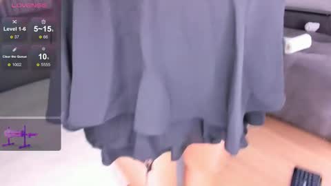 Aisu online show from February 20, 2025, 1:08 pm