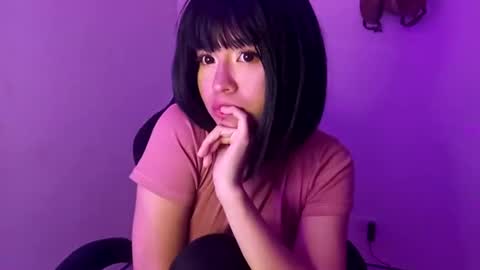 Cherry  online show from February 3, 2025, 7:18 am