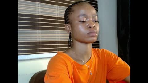 cherryxpussy online show from February 20, 2025, 6:35 pm